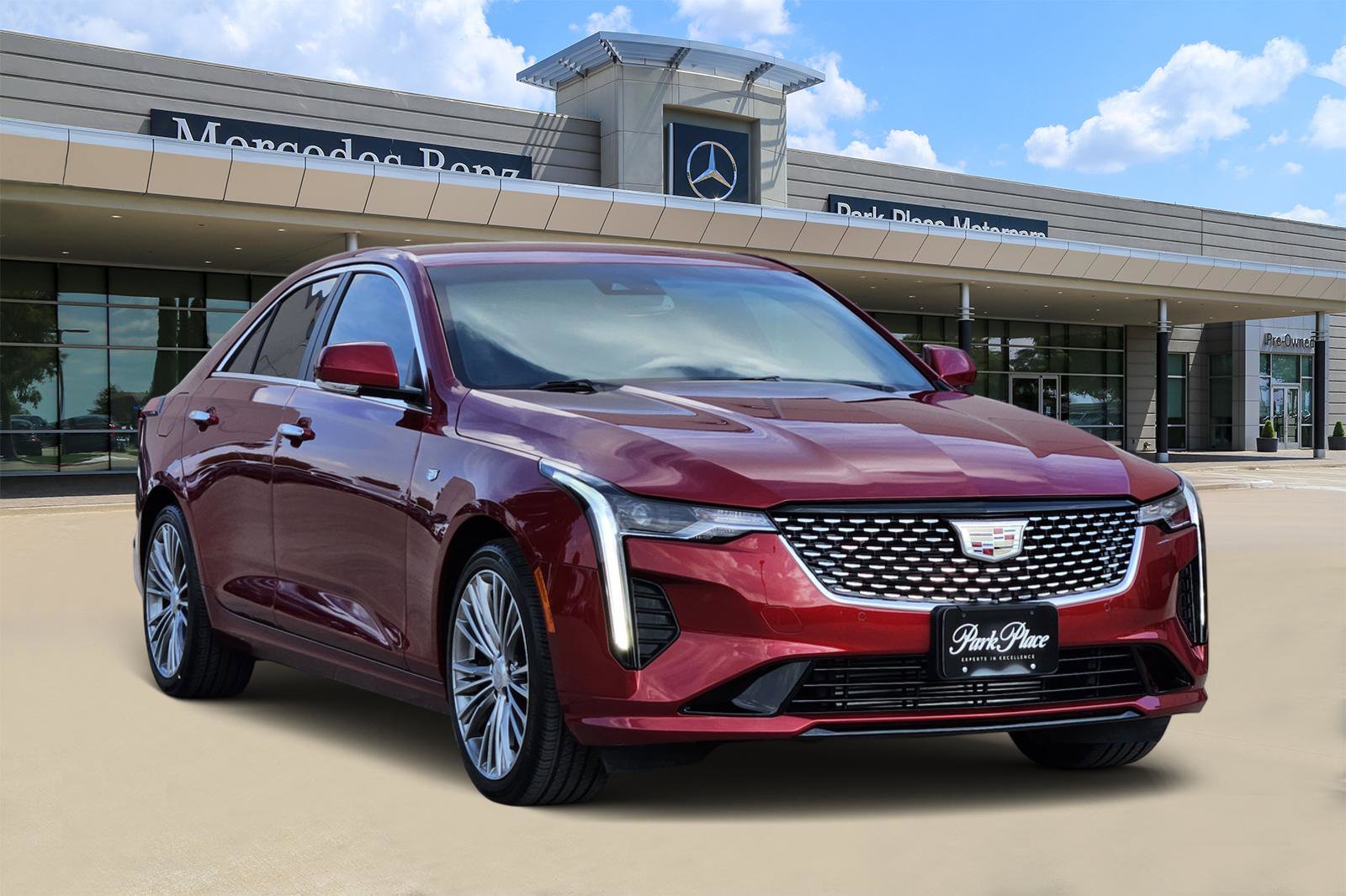 Used 2024 Cadillac CT4 Premium Luxury image 2