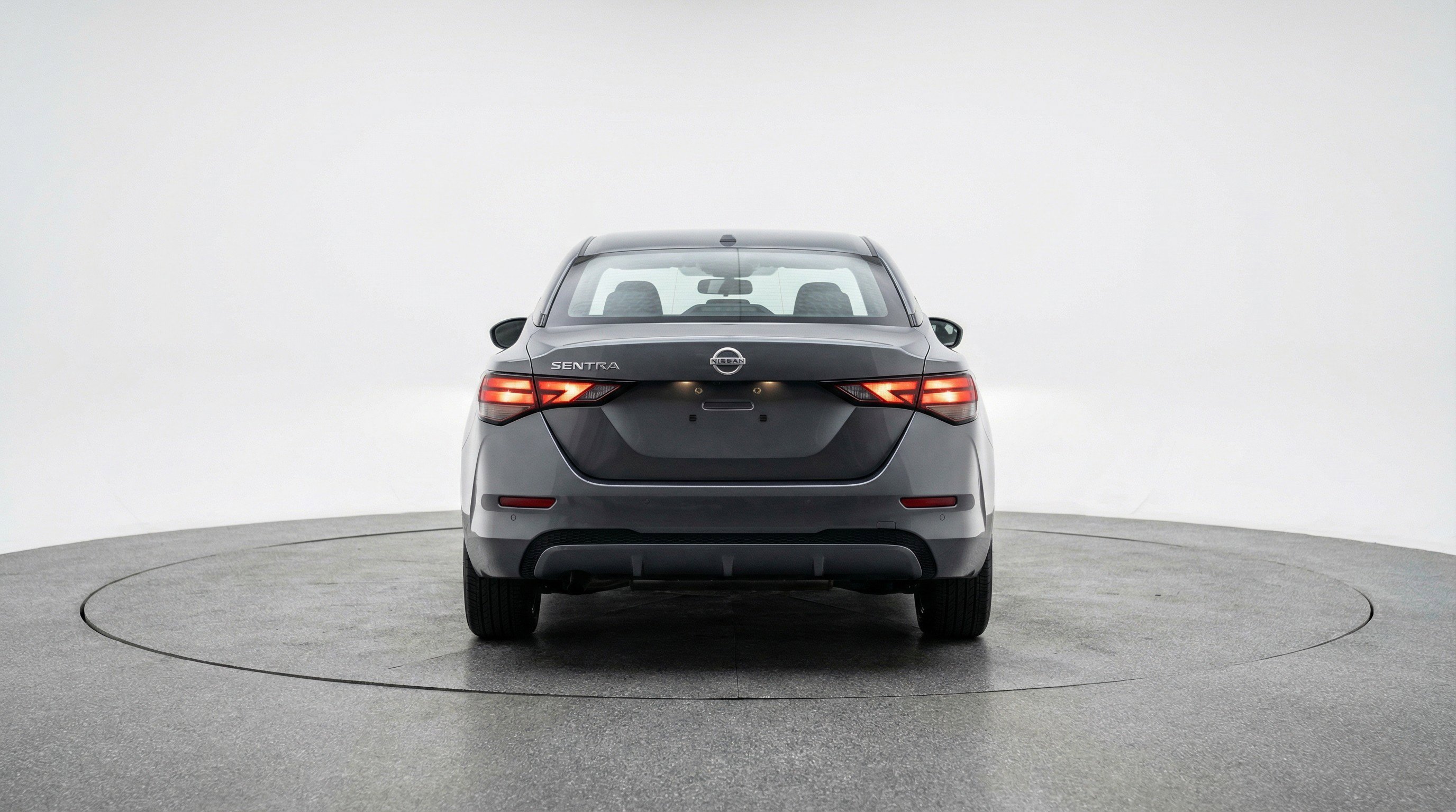 Used 2025 Nissan Sentra SV image 7