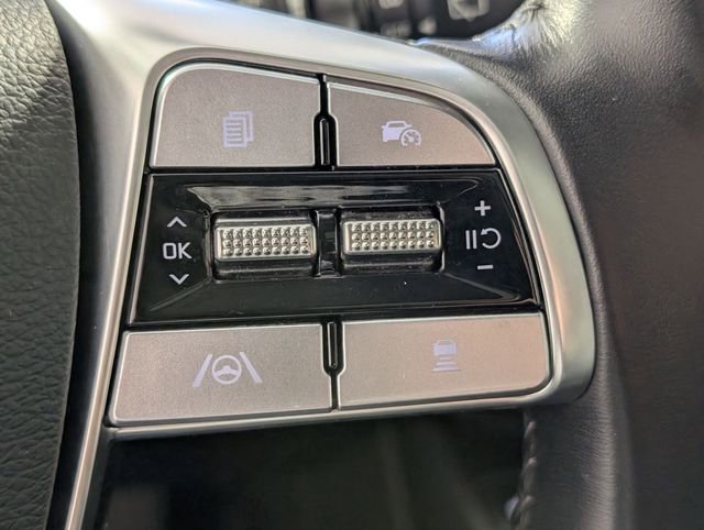 Used 2025 Kia Telluride S image 17