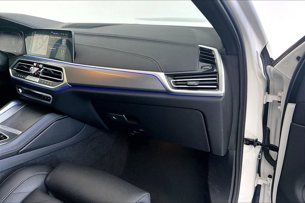 Used 2023 BMW X6 xDrive40i w/ Premium Package image 19