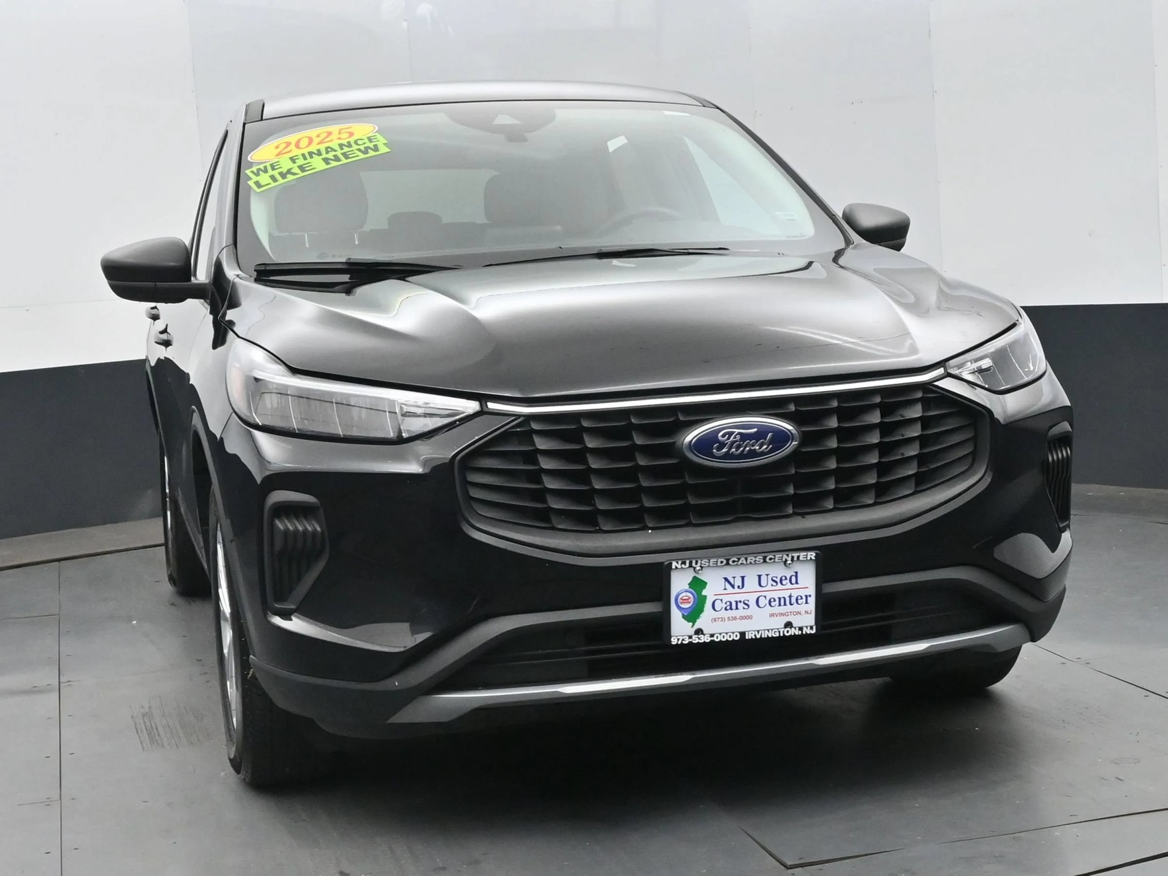 Used 2025 Ford Escape Active FWD image 3