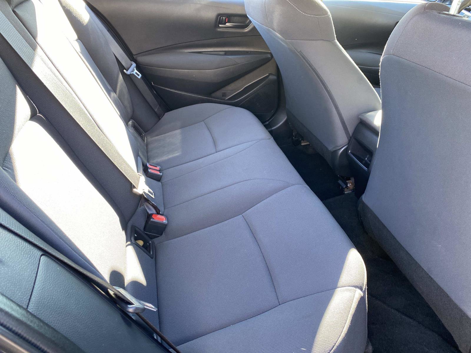 Used 2022 Toyota Corolla LE image 20