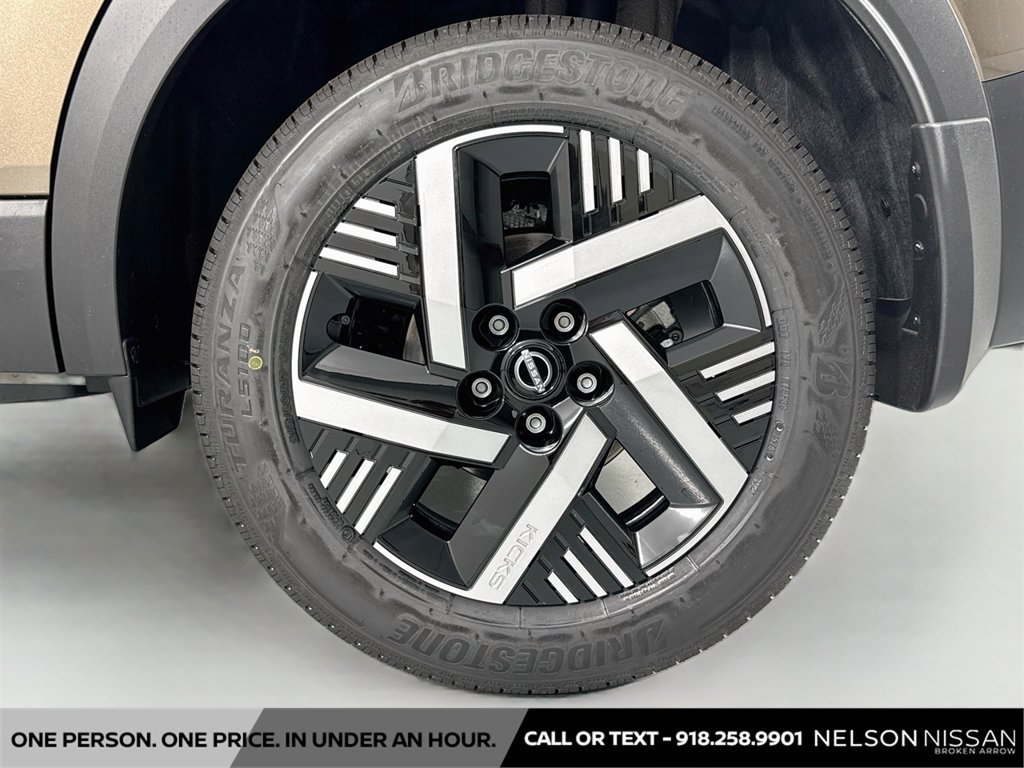 New 2027 Nissan Kicks SV w/ Cold Weather Package FWD image 29