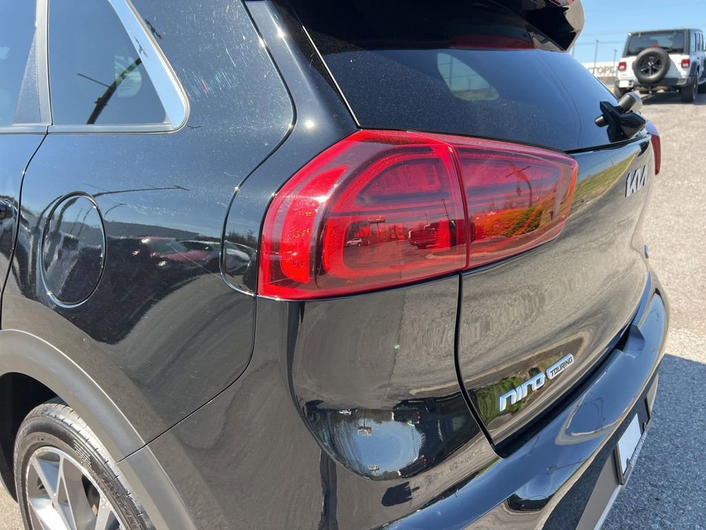 Used 2022 Kia Niro Touring Special Edition FWD image 13