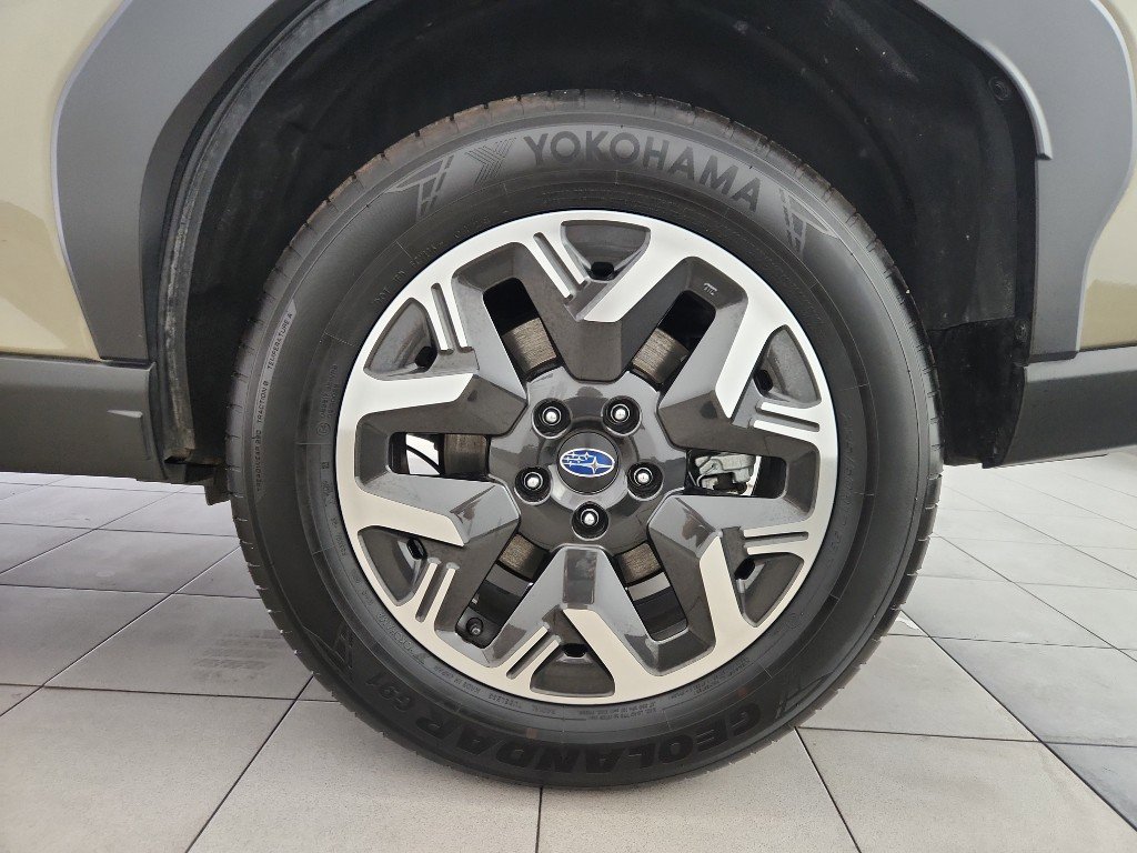 Certified 2025 Subaru Forester Premium image 34