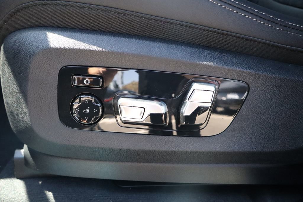 New 2026 BMW X5 xDrive50e image 34