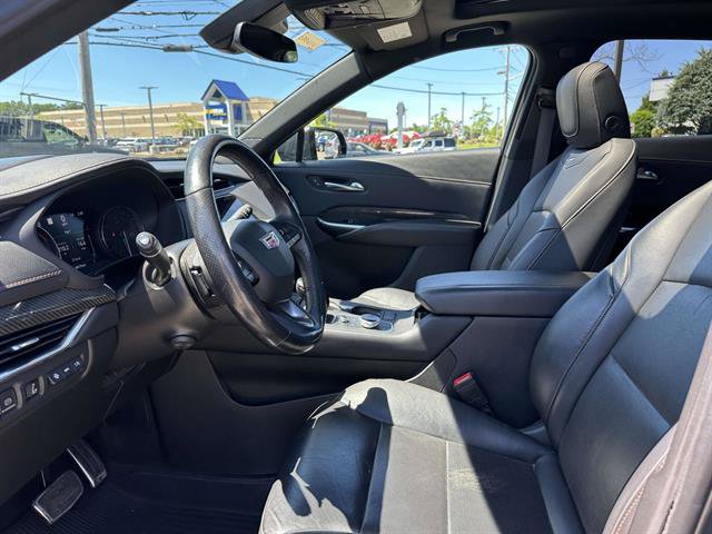 Used 2021 Cadillac XT4 Sport AWD/4WD image 13