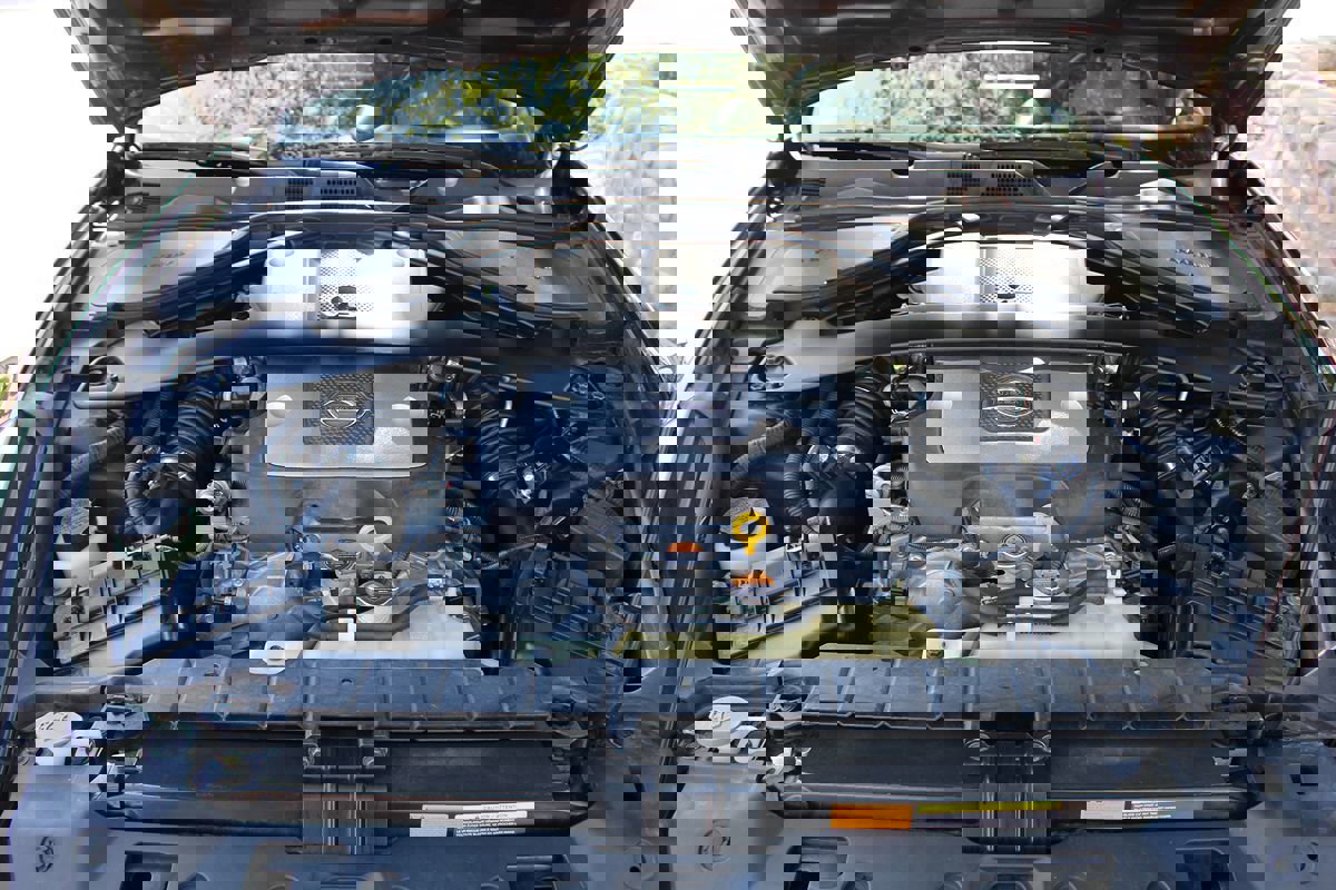 Used 2018 Nissan 370Z w/ Sport Package image 29