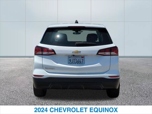 Used 2024 Chevrolet Equinox LS FWD image 8