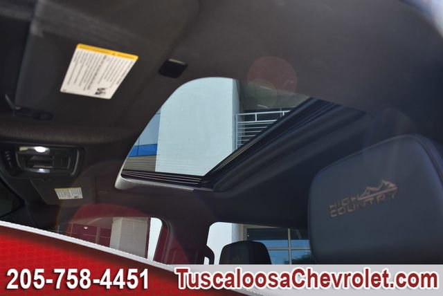 Used 2024 Chevrolet Silverado 2500 High Country w/ High Country Premium Package image 21