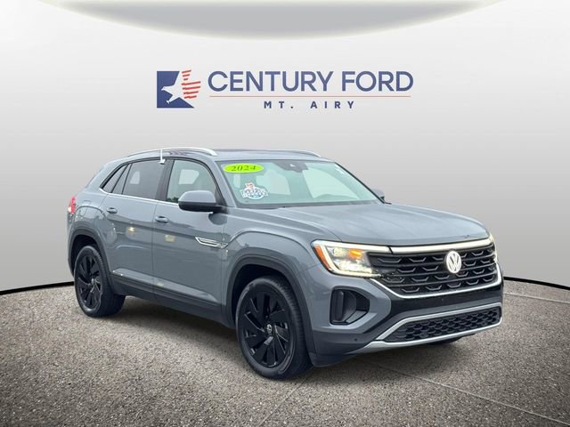 Used 2024 Volkswagen Atlas Cross Sport SE w/ Panoramic Sunroof Package