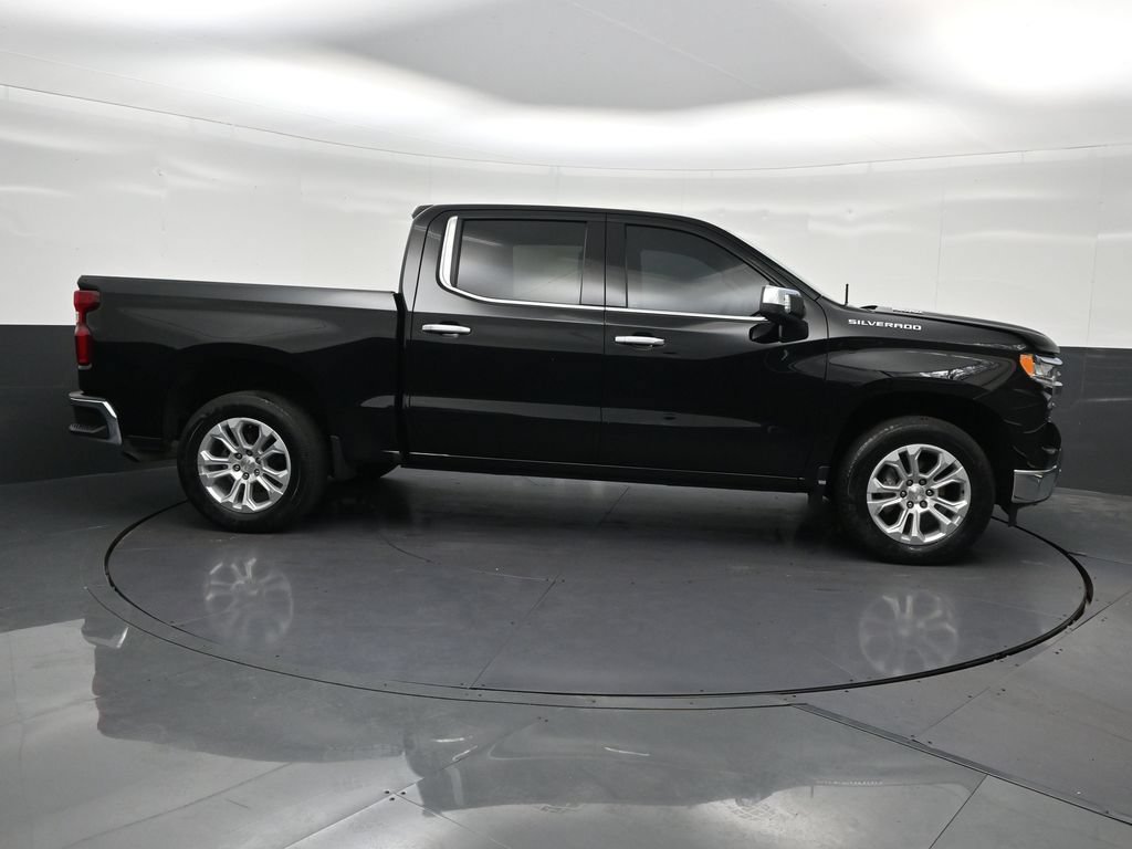 Used 2023 Chevrolet Silverado 1500 LTZ RWD image 7