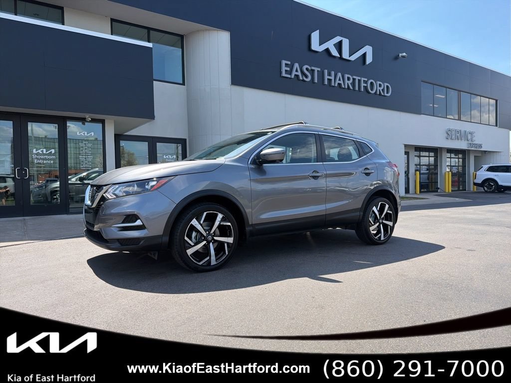 Used 2022 Nissan Rogue Sport SL AWD/4WD image 1