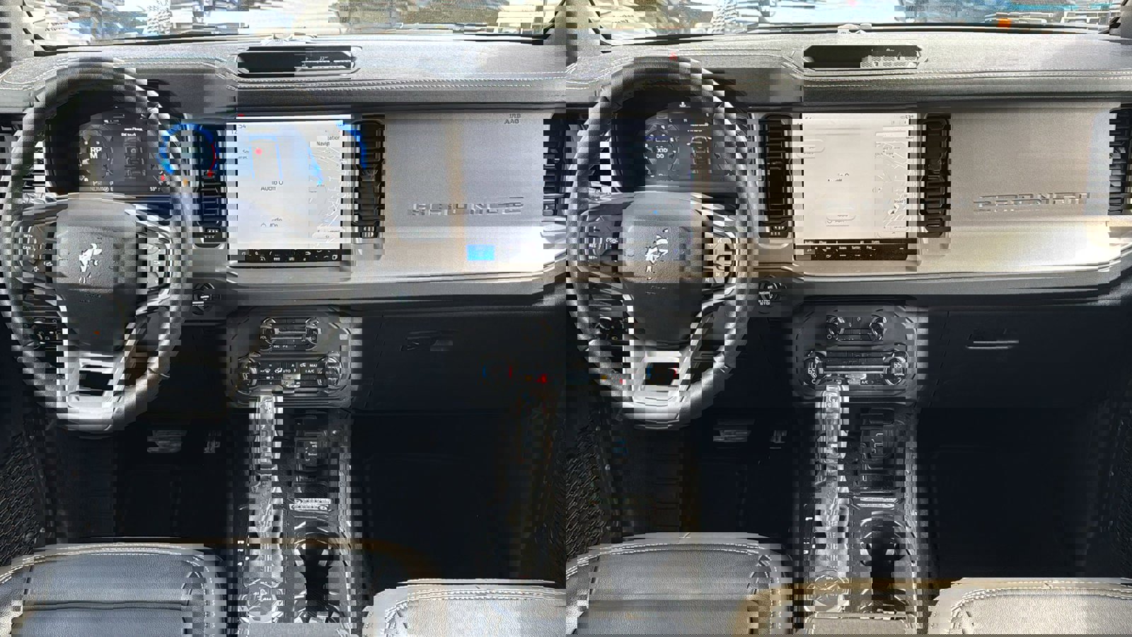 Certified 2025 Ford Bronco Outer Banks image 16