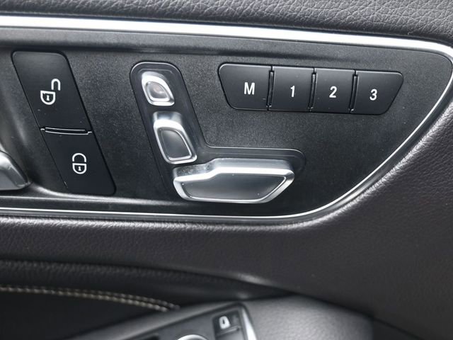 Used 2019 Mercedes-Benz GLA 250 4MATIC image 21