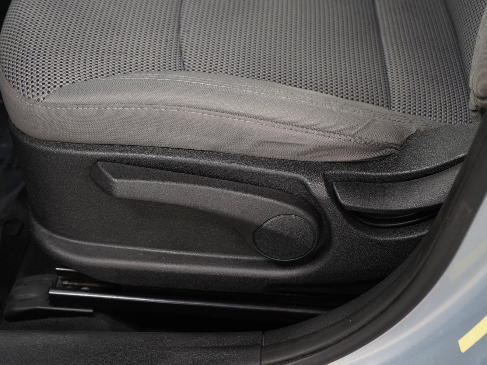 Used 2011 Hyundai Sonata GLS FWD image 20