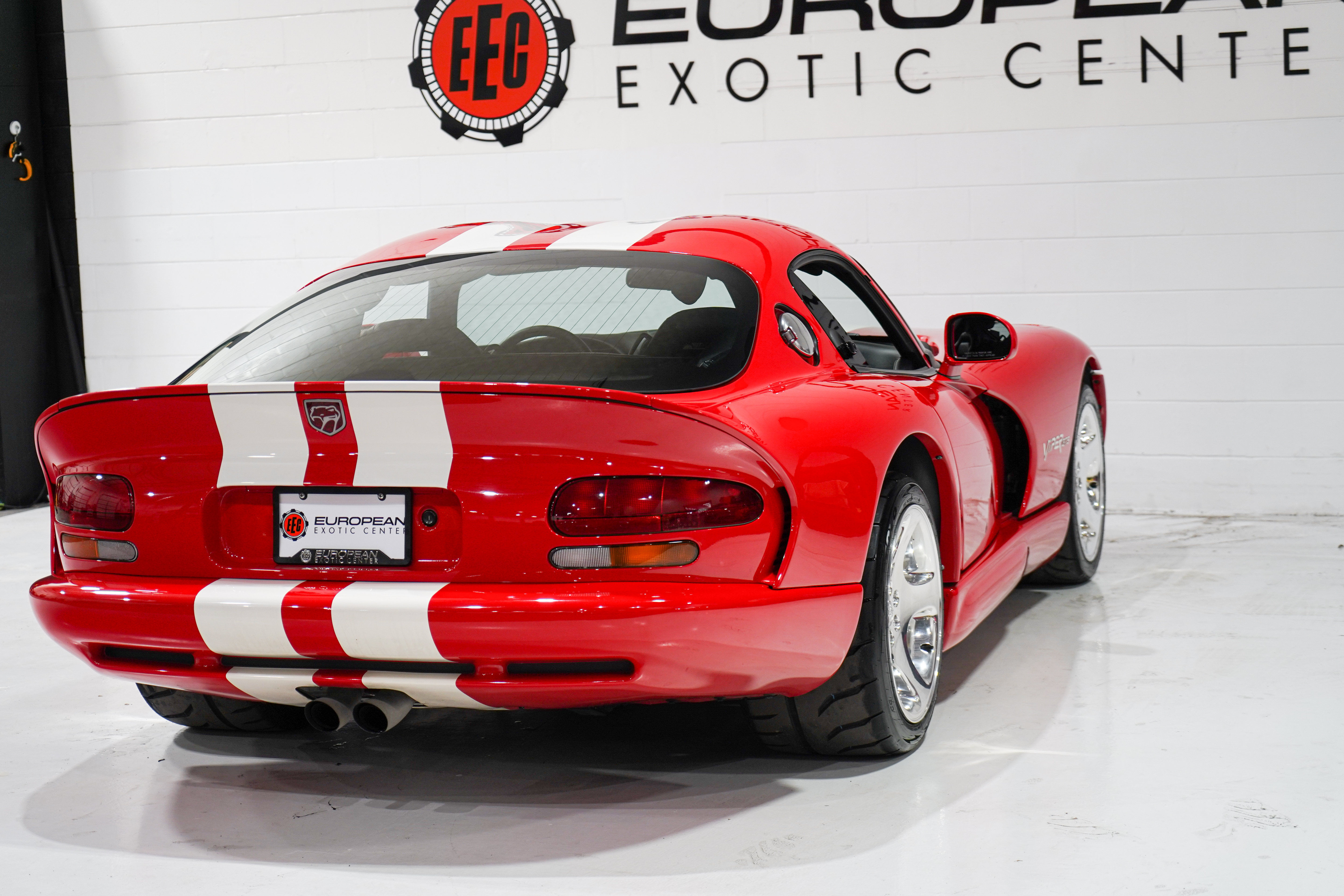 Used 2002 Dodge Viper GTS RWD image 35