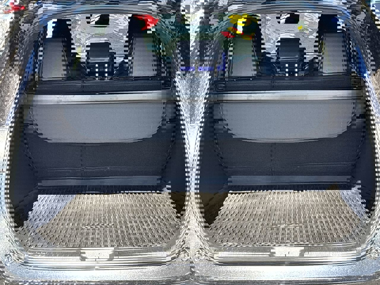 Used 2024 Toyota Venza Nightshade image 8