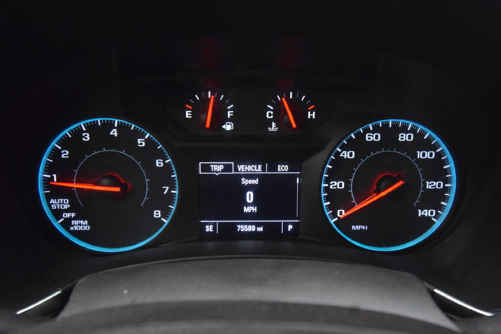 Used 2018 Chevrolet Equinox LT FWD image 15