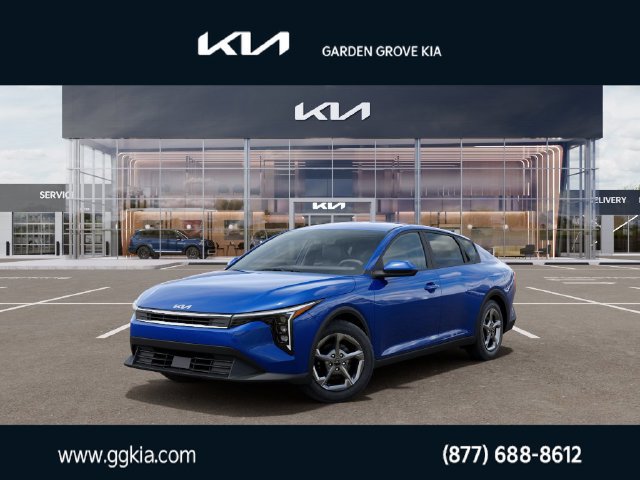 New 2026 Kia K4 FWD 360° Tour