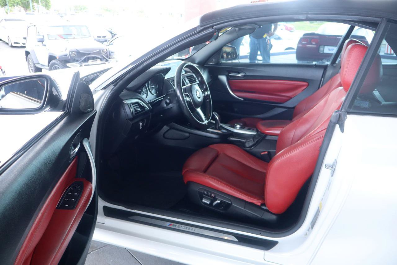 Used 2016 BMW M235i Convertible RWD image 15
