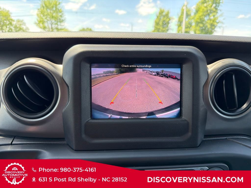 Used 2023 Jeep Wrangler Willys image 17