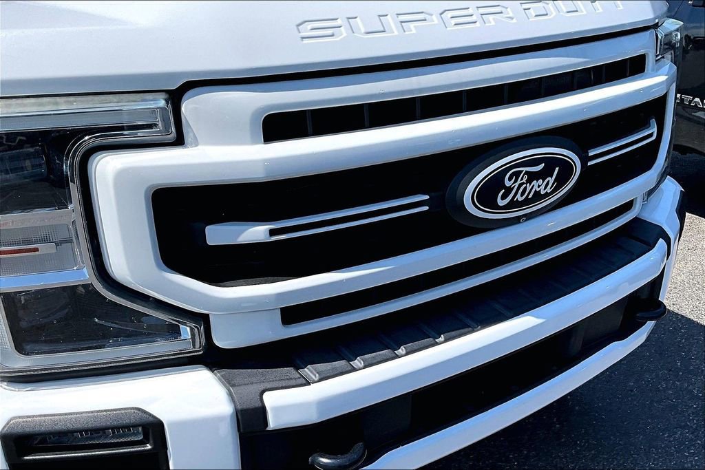 Used 2021 Ford F250 Lariat w/ Lariat Ultimate Package AWD/4WD image 35
