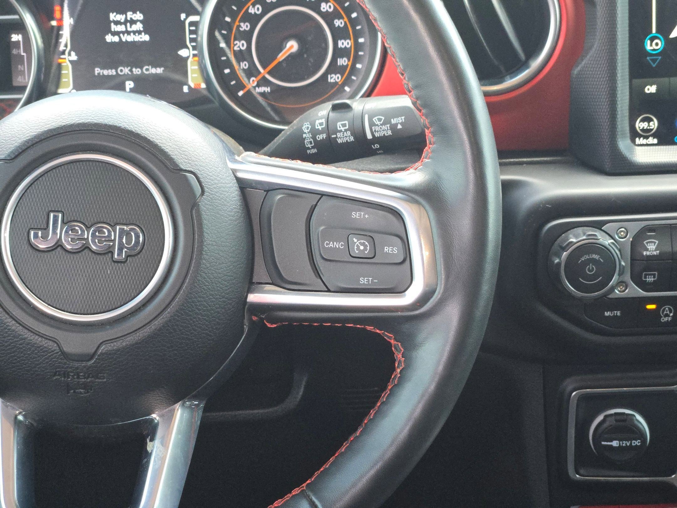 Used 2023 Jeep Wrangler Unlimited Rubicon w/ Cold Weather Group AWD/4WD image 20