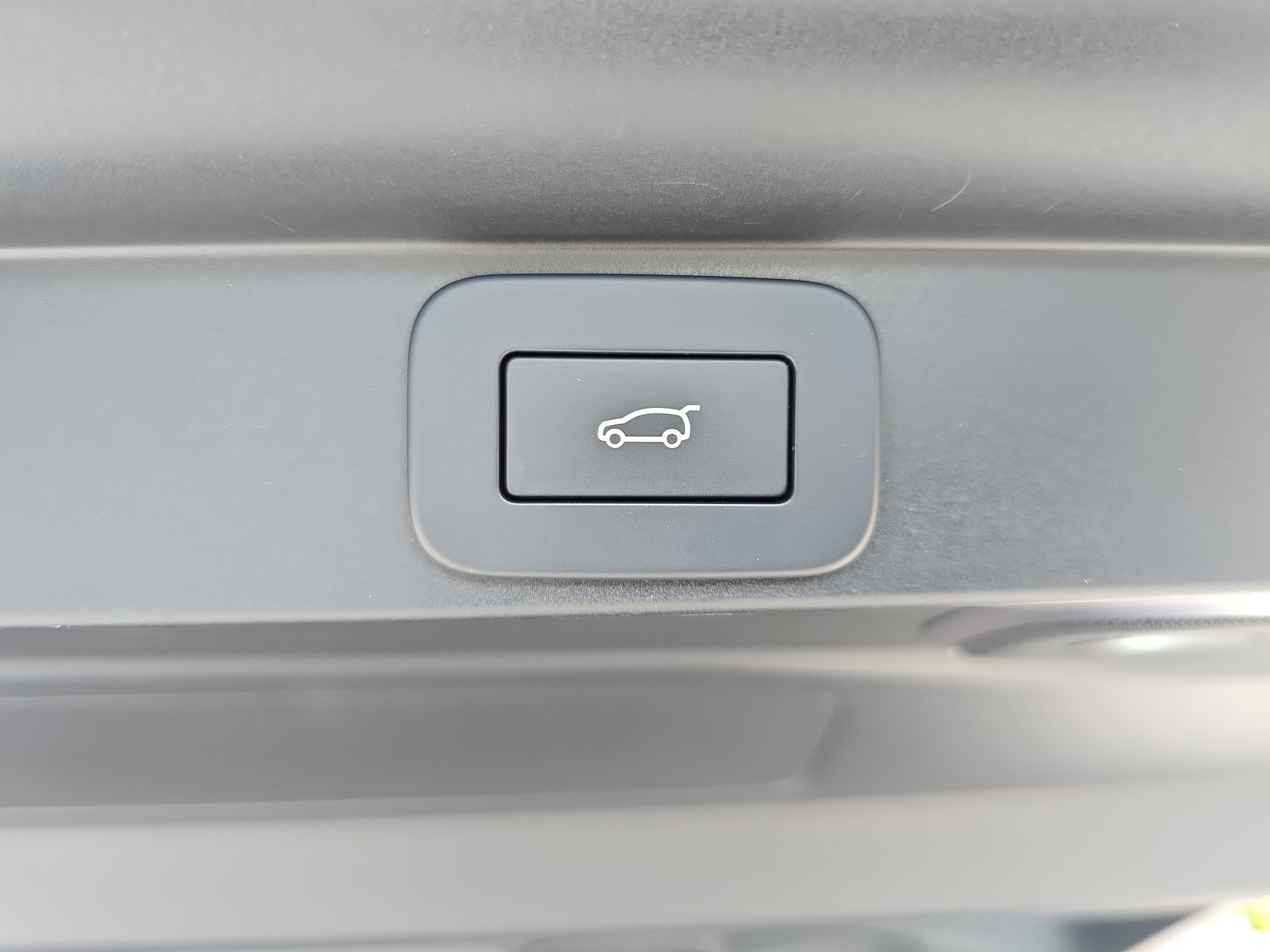 Certified 2024 Land Rover Range Rover SV AWD/4WD image 13