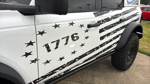 New 2026 Ford Bronco Badlands AWD/4WD image 9