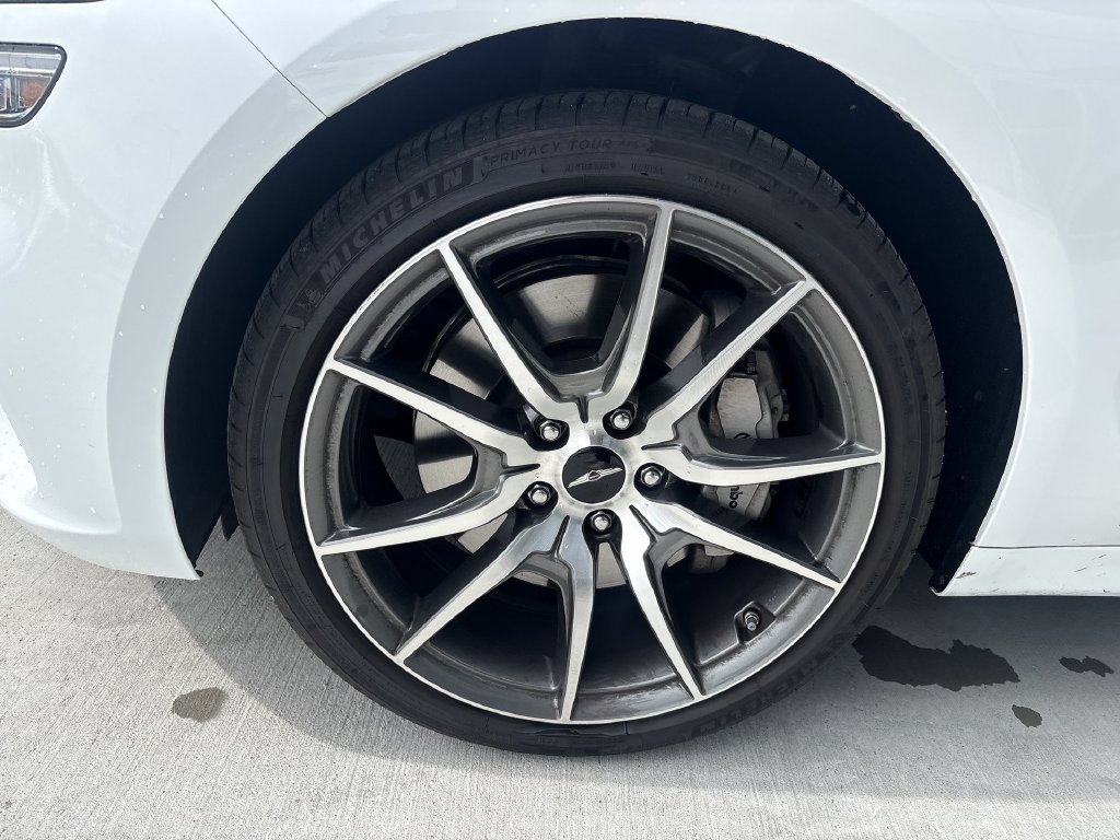 Used 2026 Genesis G70 2.5T Prestige RWD image 18