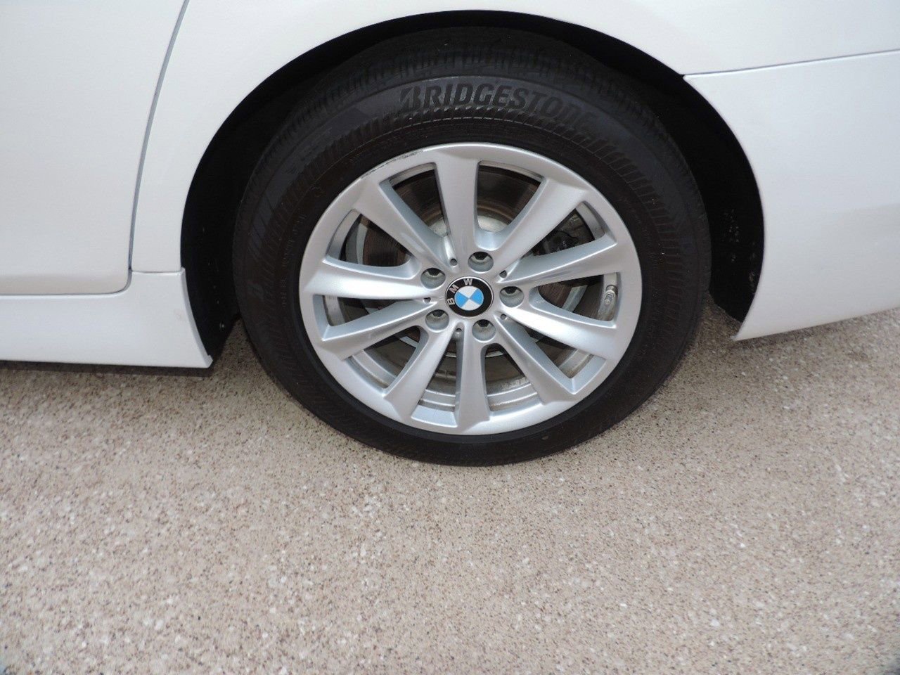 Used 2016 BMW 528i Sedan image 13