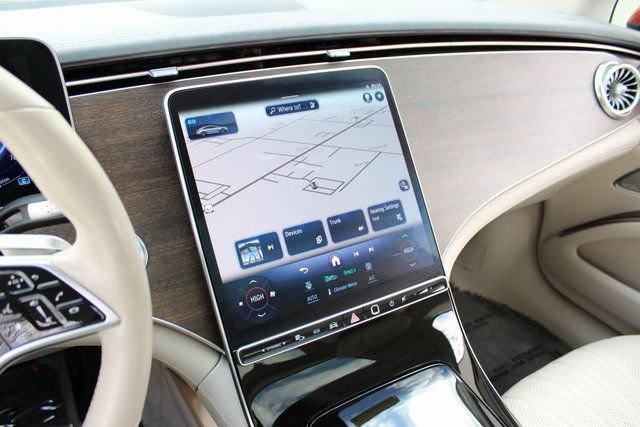 Used 2022 Mercedes-Benz EQS 450+ Sedan image 18