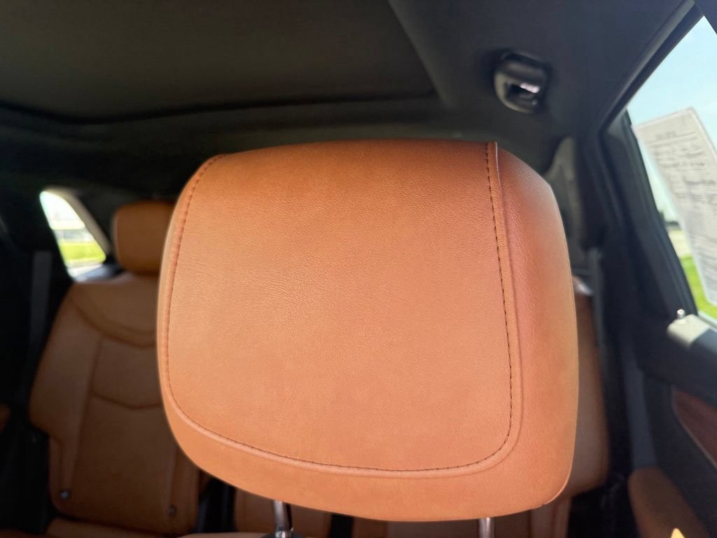 Used 2020 Cadillac XT5 Premium Luxury AWD/4WD image 29
