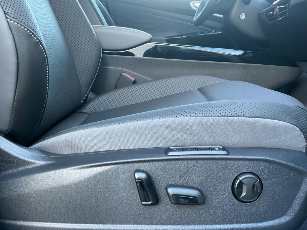 New 2026 Volkswagen ID.4 Pro S AWD/4WD image 17