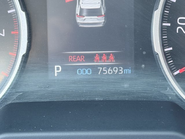 Used 2022 Toyota RAV4 LE AWD/4WD image 26
