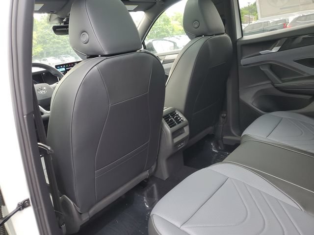 New 2026 Volkswagen Tiguan SE R-Line AWD/4WD image 10