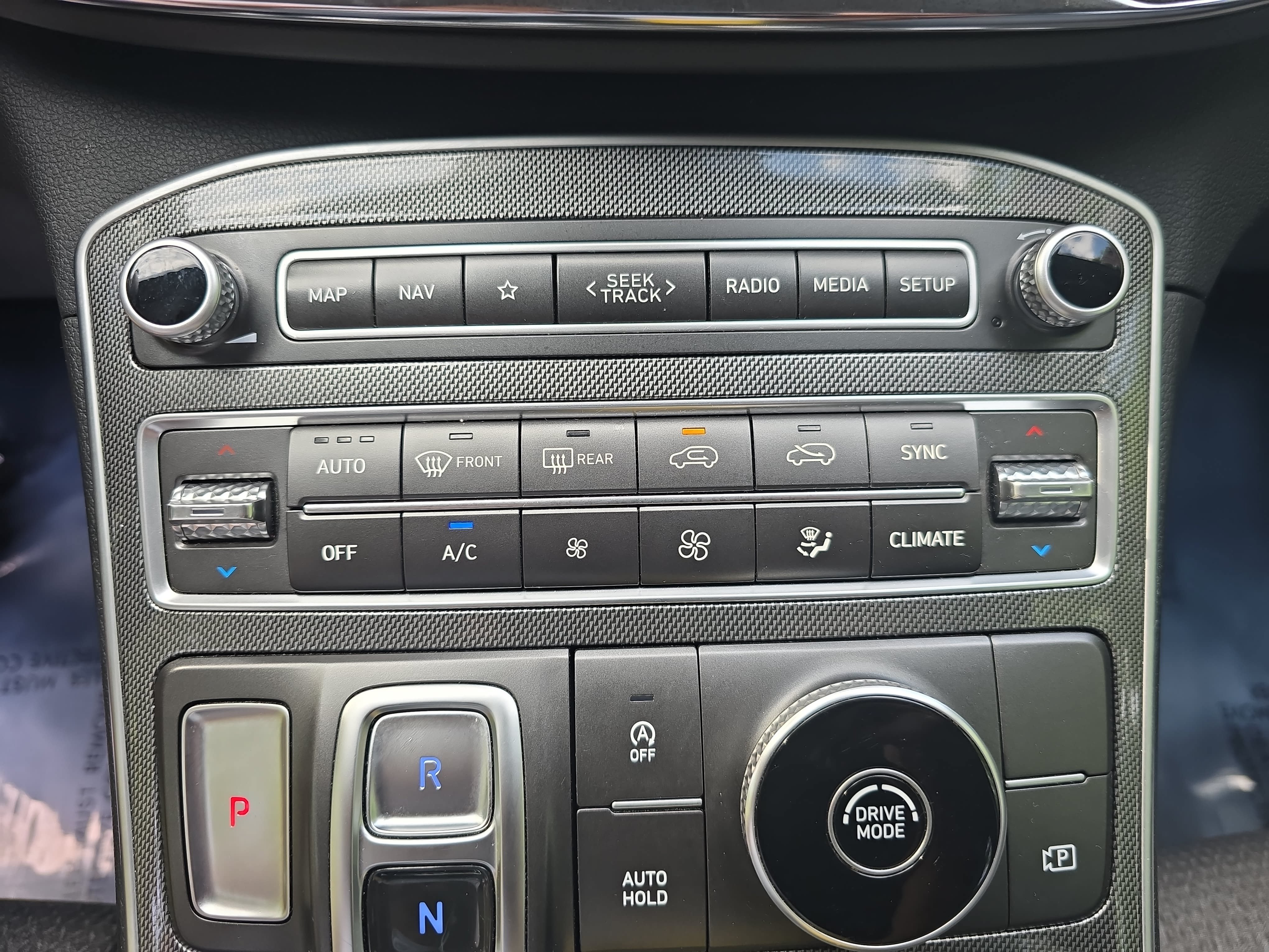 Used 2023 Hyundai Santa Fe SEL FWD image 25