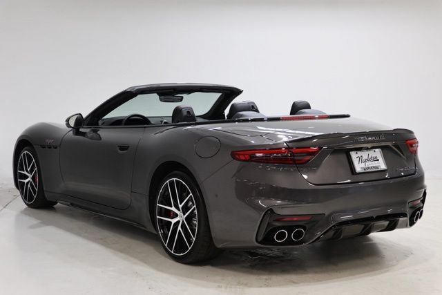 Certified 2024 Maserati GranCabrio Trofeo AWD/4WD image 6
