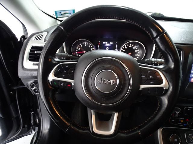 Used 2020 Jeep Compass Latitude w/ Cold Weather Group image 5