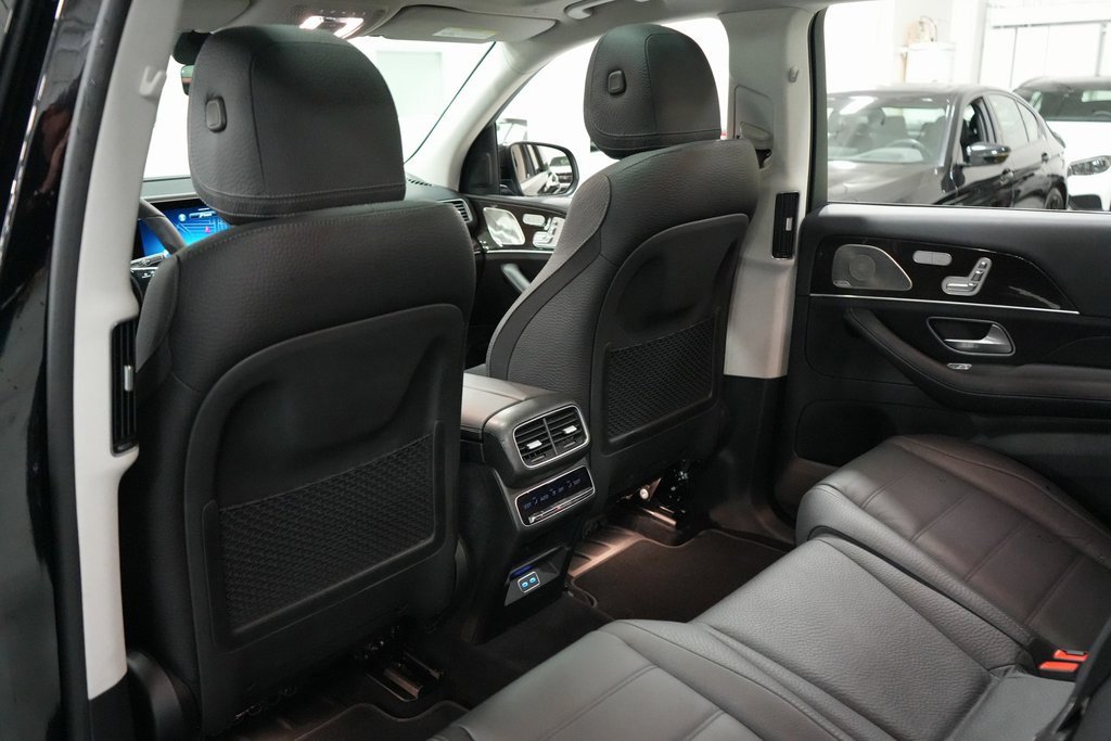 Used 2024 Mercedes-Benz GLS 450 4MATIC image 60