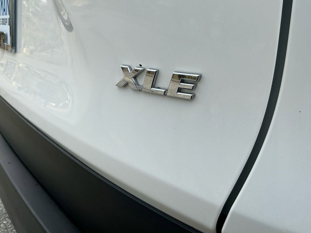 Used 2019 Toyota RAV4 XLE image 24
