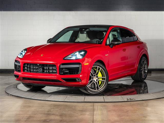 Certified 2023 Porsche Cayenne Turbo S AWD/4WD image 1