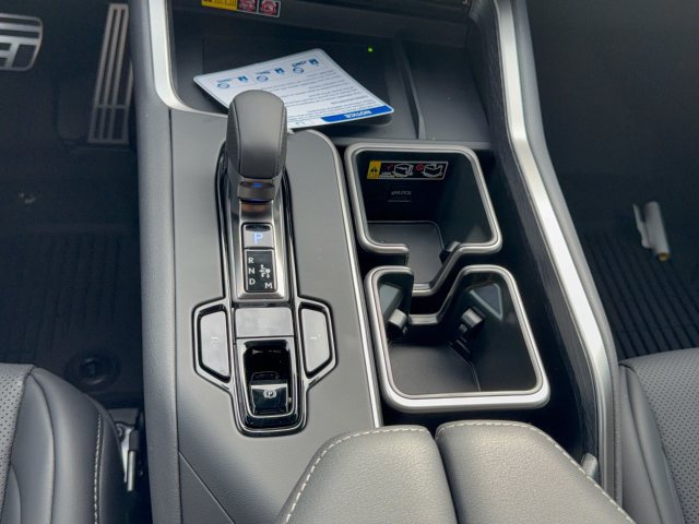 New 2026 Lexus TX 500h AWD image 23