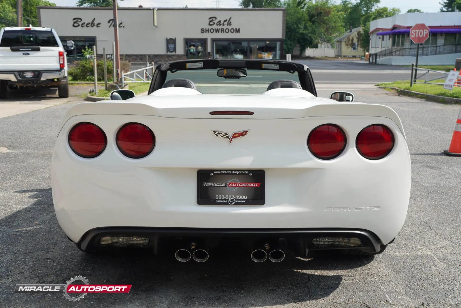 Used 2009 Chevrolet Corvette Convertible w/ Preferred Equipment Group RWD image 6