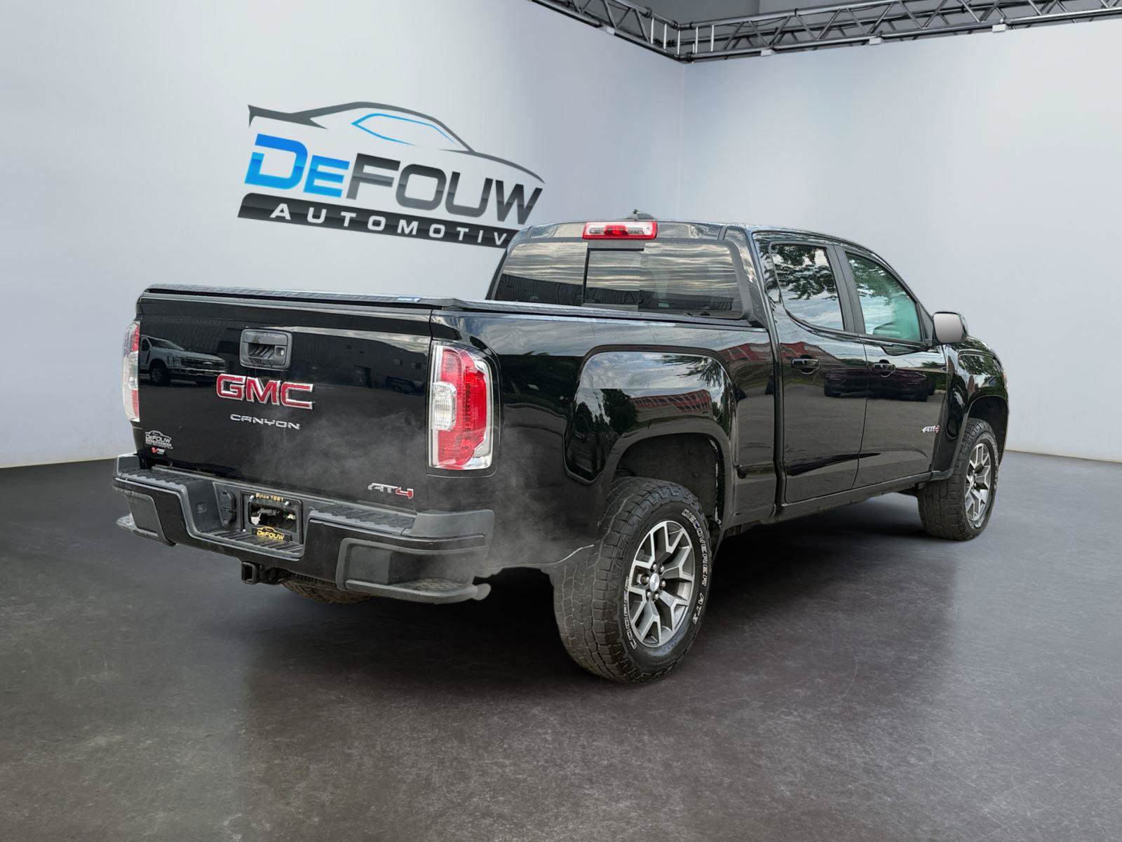 Used 2021 GMC Canyon AT4 AWD/4WD image 3