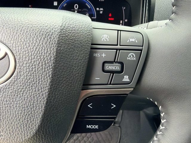 New 2026 Toyota Camry Hybrid FWD image 25