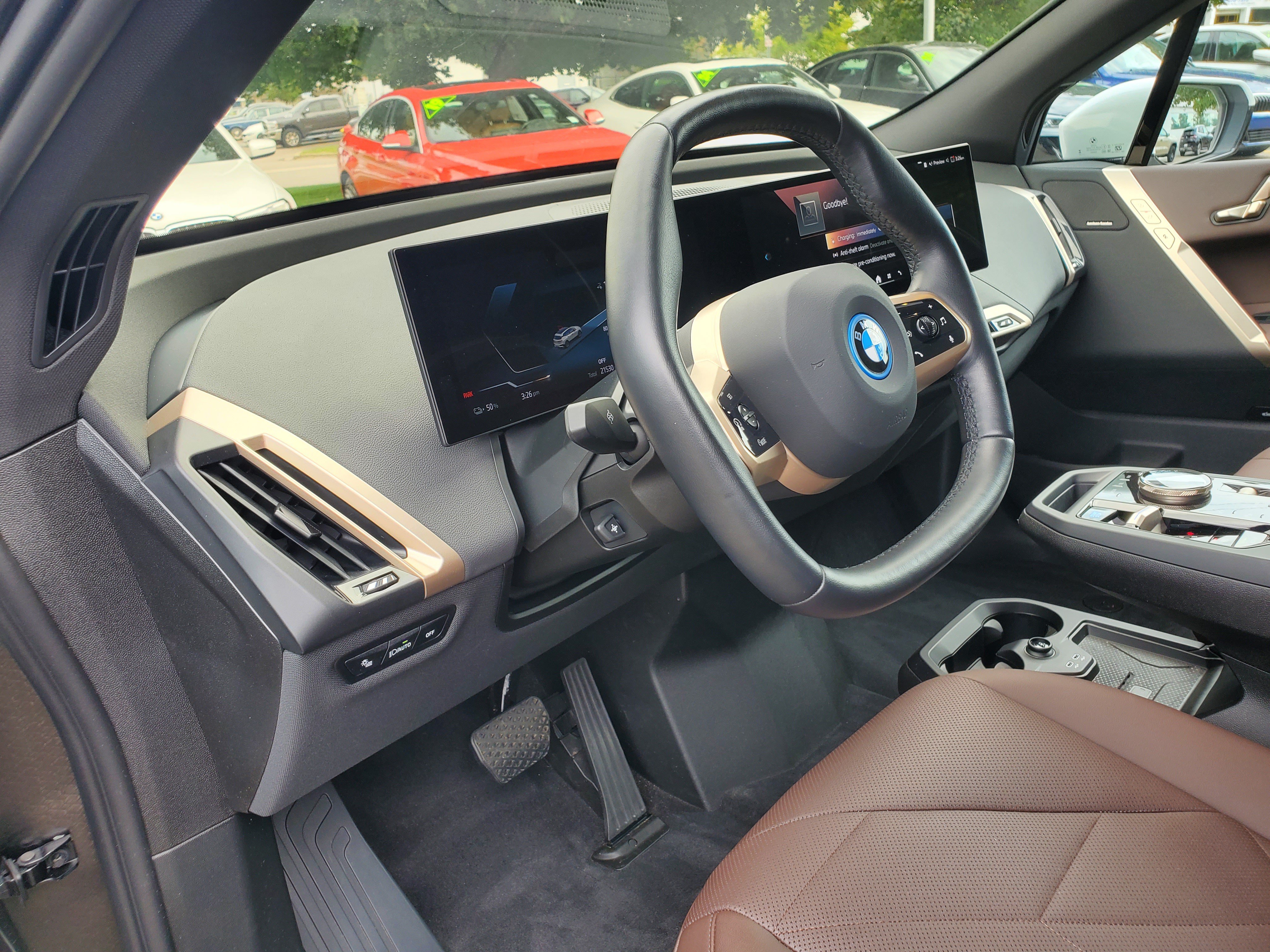 Certified 2024 BMW iX xDrive50 w/ Sport Package AWD/4WD image 10