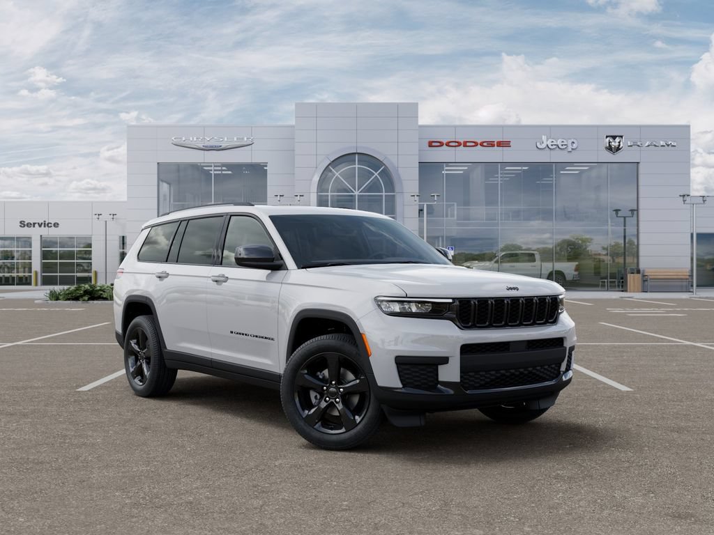 New 2025 Jeep Grand Cherokee L Altitude AWD/4WD image 5