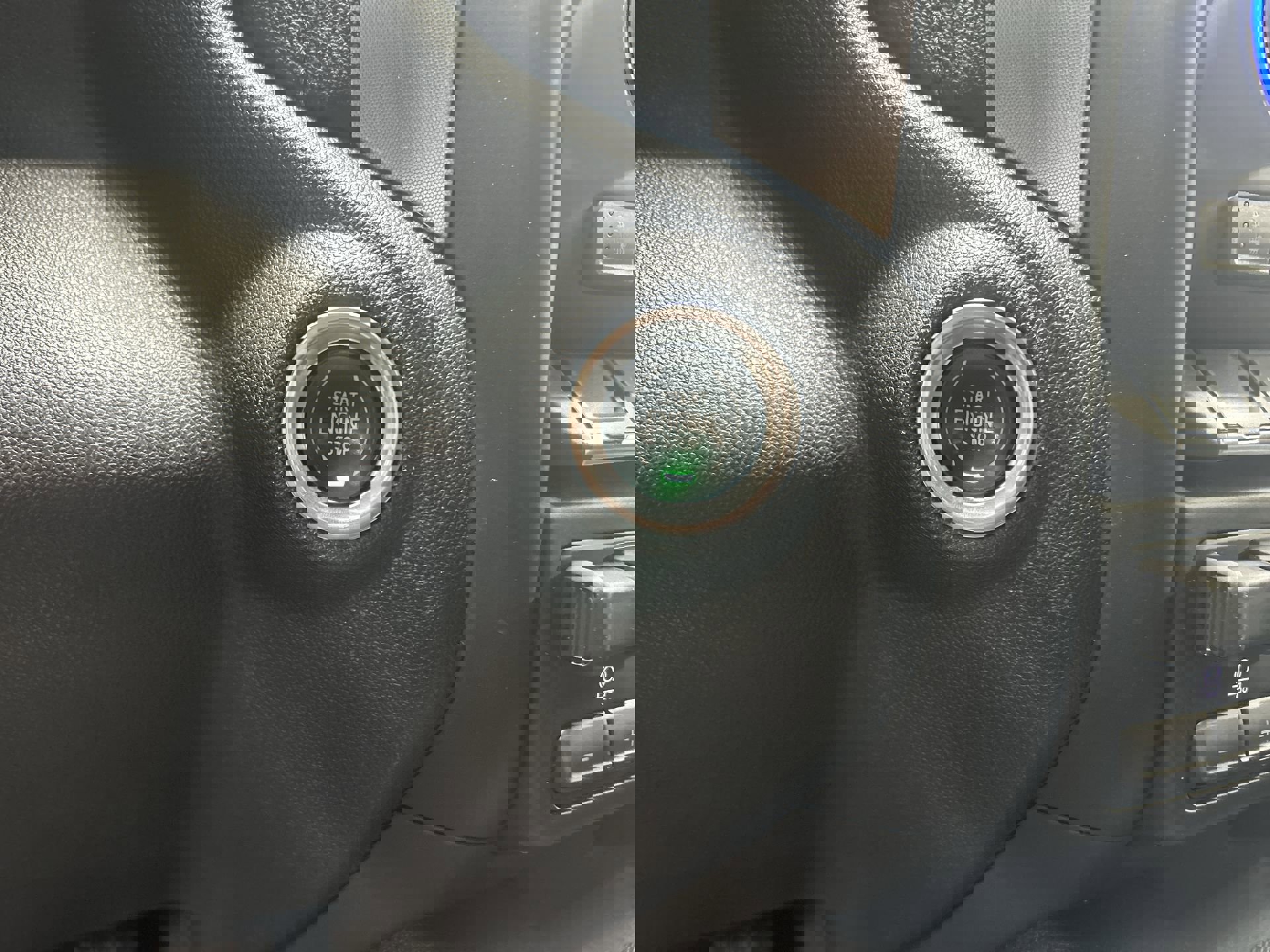 Certified 2022 GMC Sierra 1500 SLT w/ SLT Premium Plus Package image 18